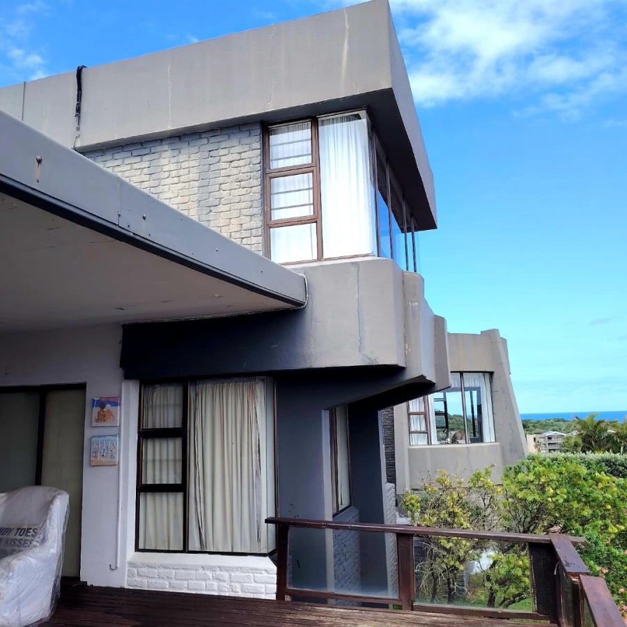 5 Bedroom Property for Sale in Beacon Bay Eastern Cape